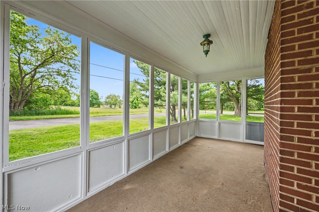 1808 W Comet Road New Franklin OH 44614