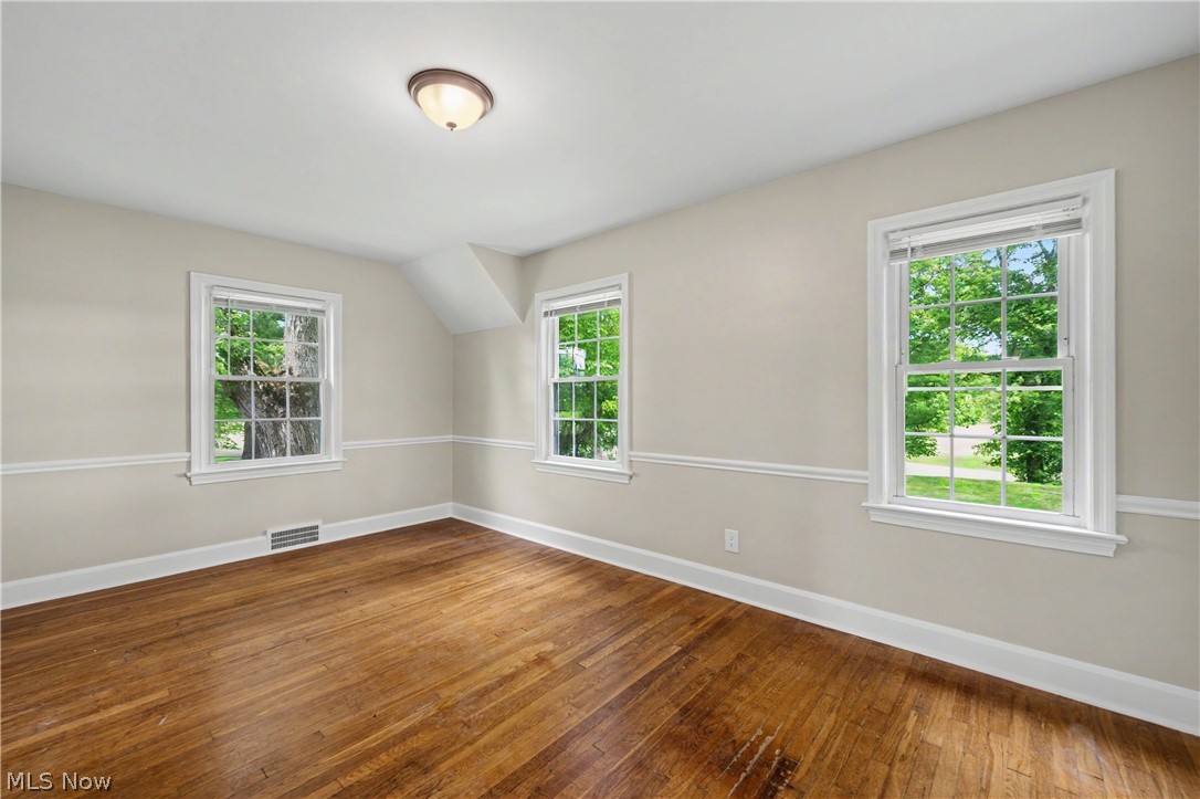 1808 W Comet Road New Franklin OH 44614