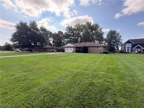 6677 Akins Road North Royalton OH 44133