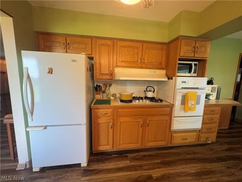 6677 Akins Road North Royalton OH 44133