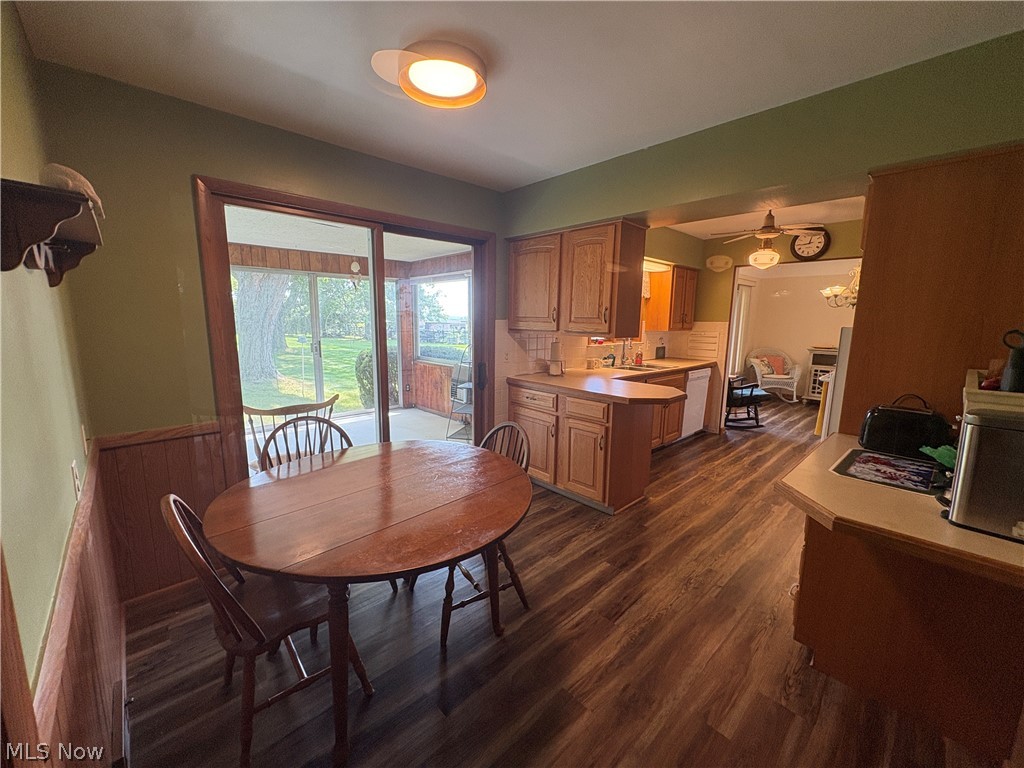 6677 Akins Road North Royalton OH 44133
