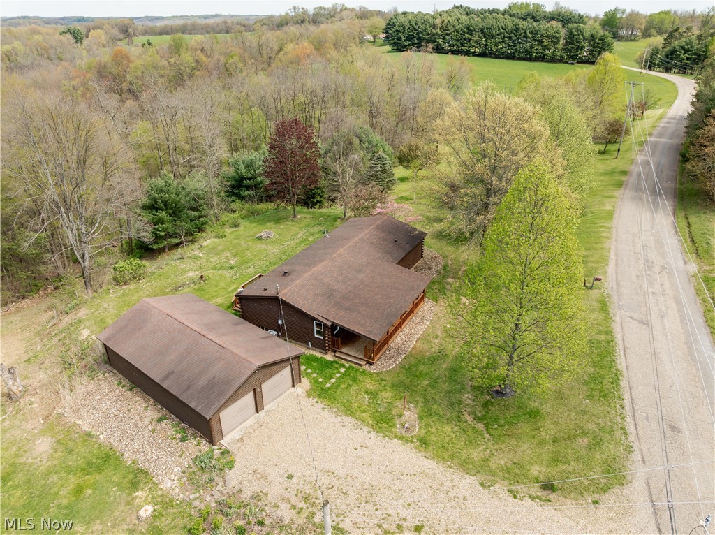 5103 Brocade Road SE Amsterdam OH 43903