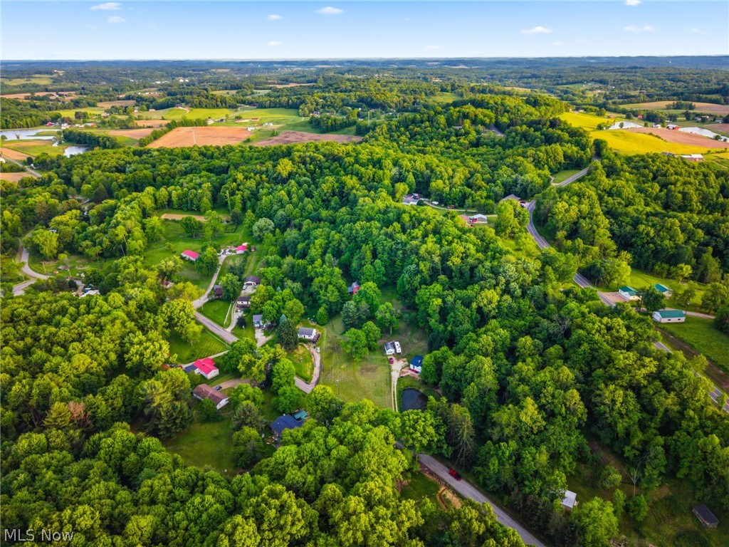 6633 Maplehurst Avenue SE East Sparta OH 44626