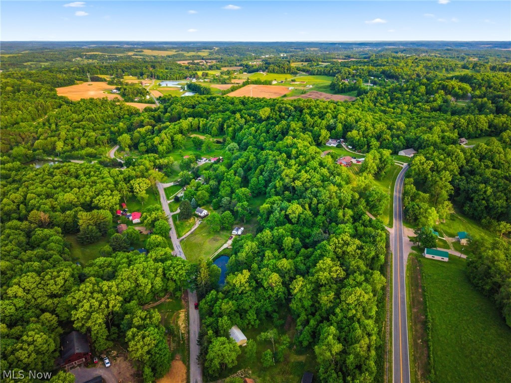 6633 Maplehurst Avenue SE East Sparta OH 44626
