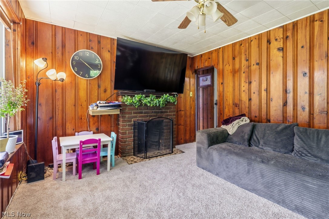 6633 Maplehurst Avenue SE East Sparta OH 44626