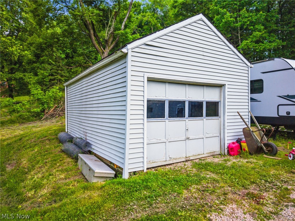 6633 Maplehurst Avenue SE East Sparta OH 44626