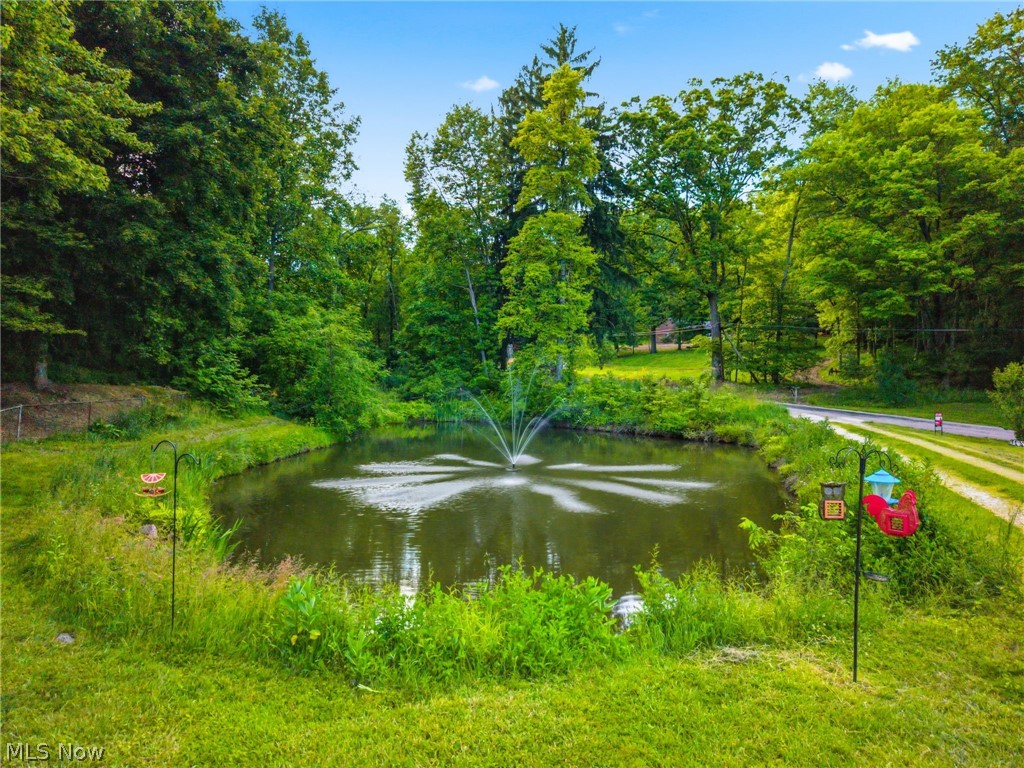6633 Maplehurst Avenue SE East Sparta OH 44626