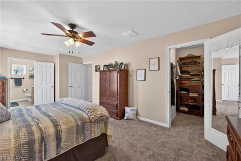 421 Greenfield Lane Painesville OH 44077
