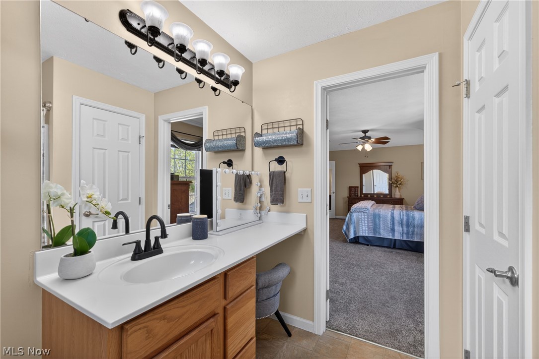 421 Greenfield Lane Painesville OH 44077