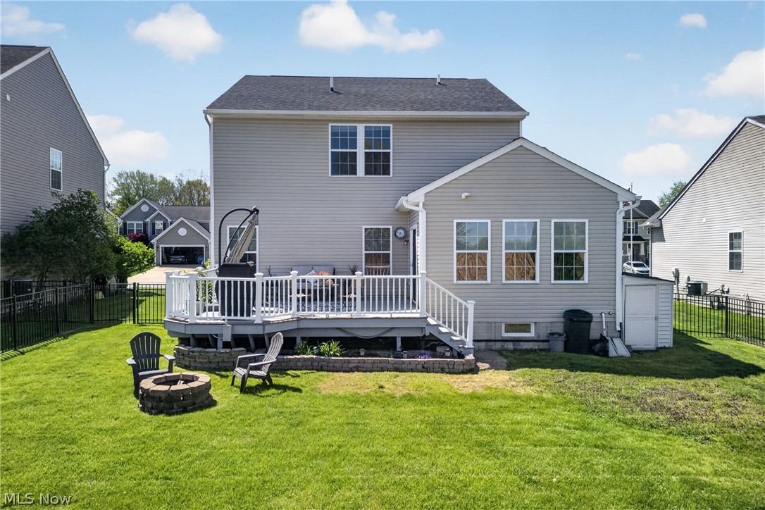 421 Greenfield Lane Painesville OH 44077