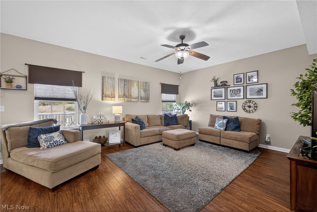 421 Greenfield Lane Painesville OH 44077