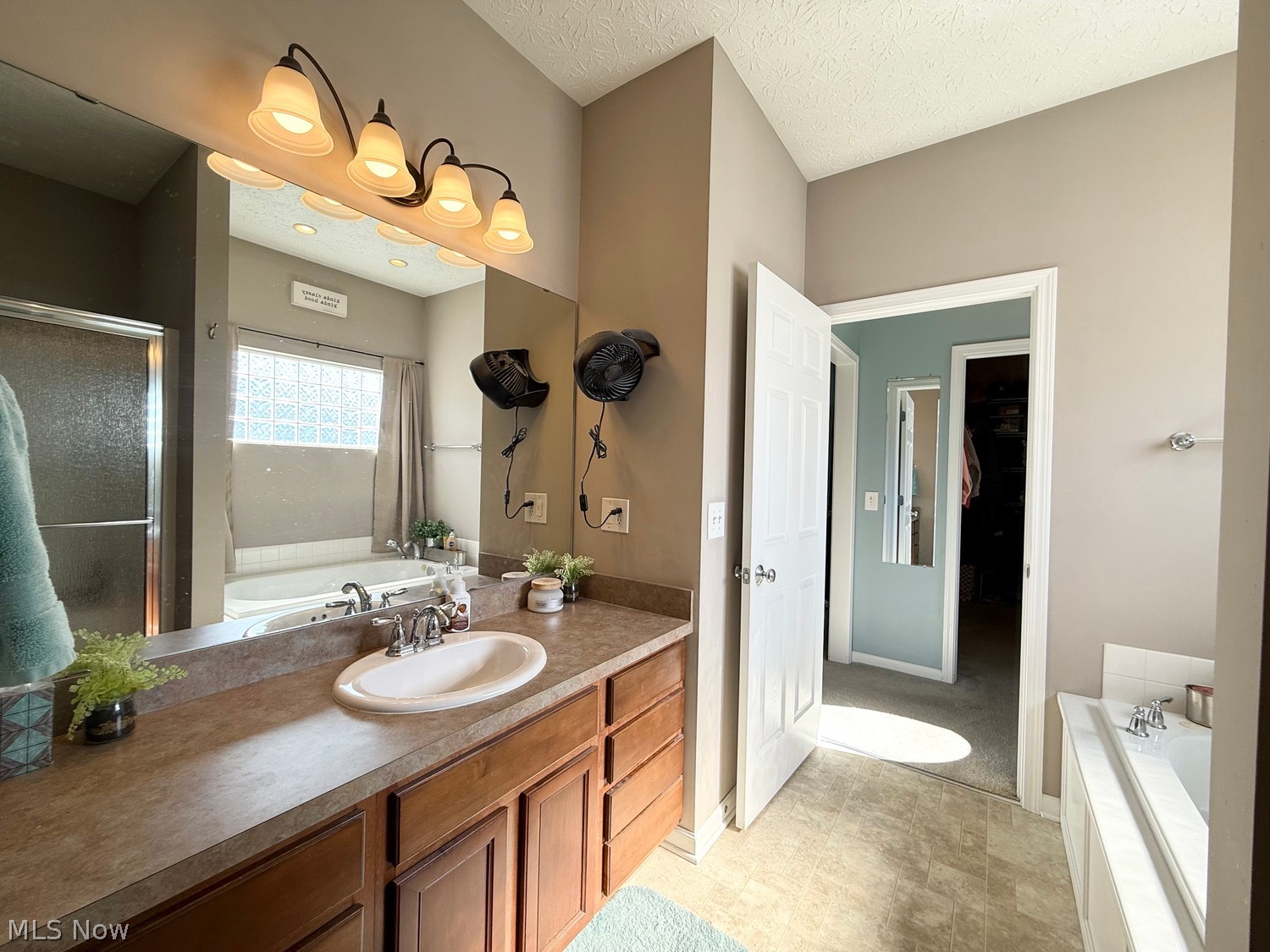 13152 Kensington Drive Grafton OH 44044