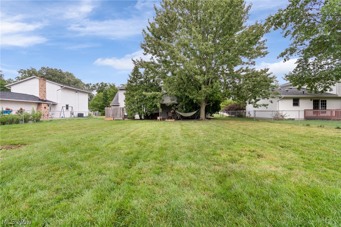 380 Naples Drive Elyria OH 44035