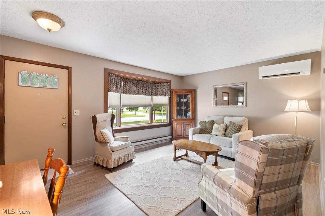 380 Naples Drive Elyria OH 44035