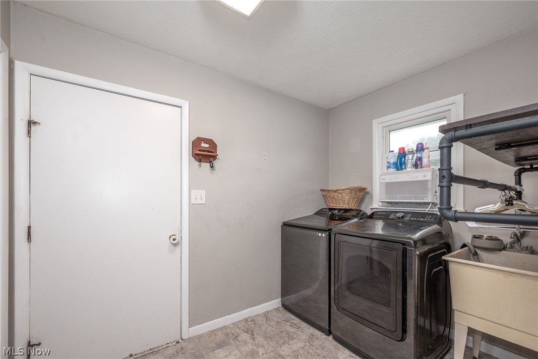 9828 State Route 88 Garrettsville OH 44231