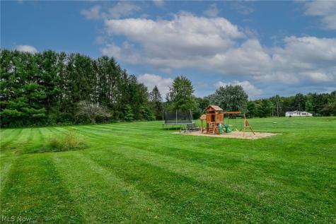9828 State Route 88 Garrettsville OH 44231
