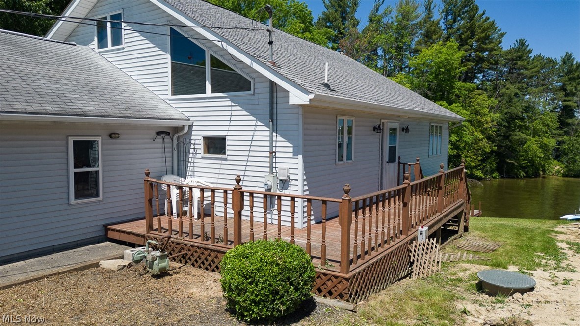 654 Pine Drive Lake Milton OH 44429