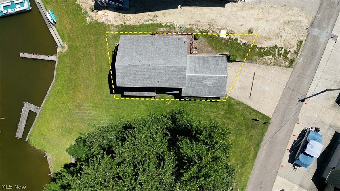 654 Pine Drive Lake Milton OH 44429