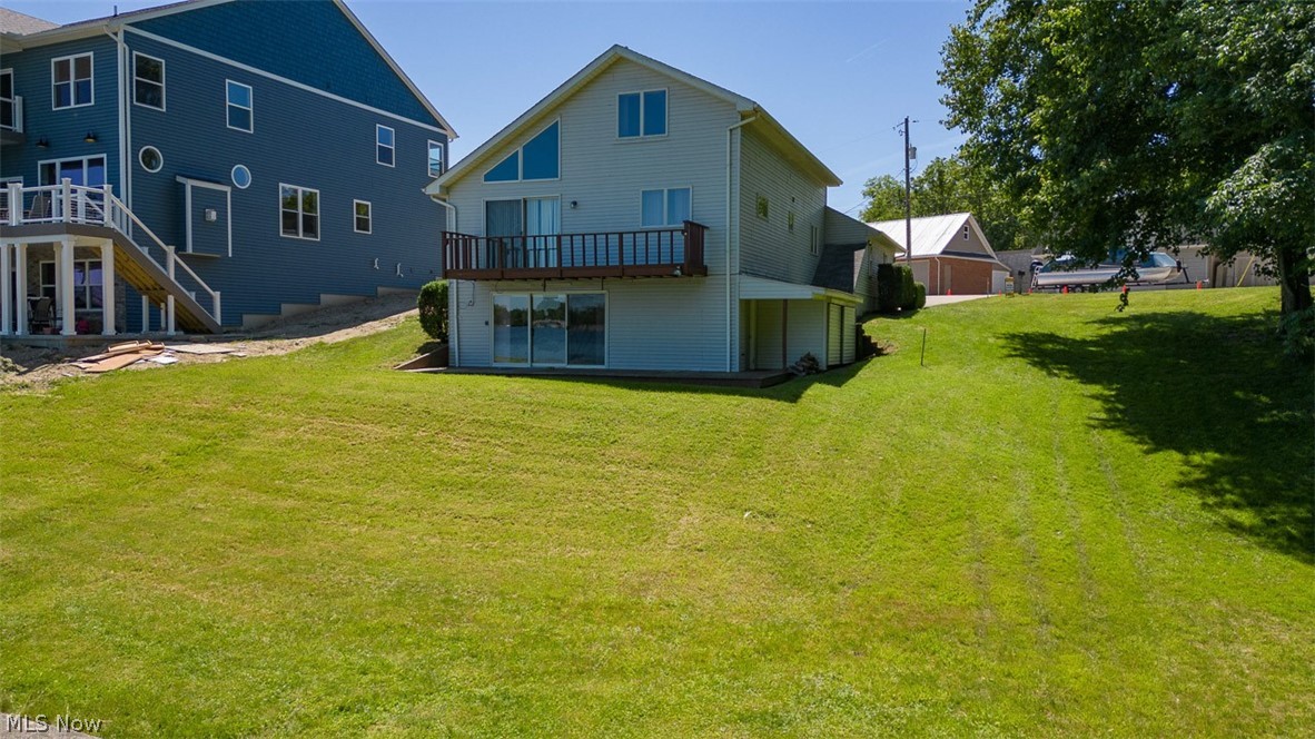 654 Pine Drive Lake Milton OH 44429