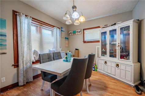 190 E Archwood Avenue Akron OH 44301