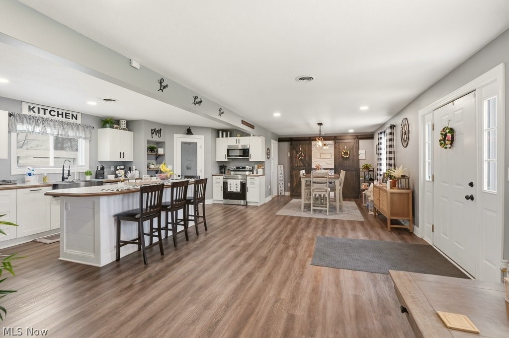 747 Killian Road Coventry OH 44319