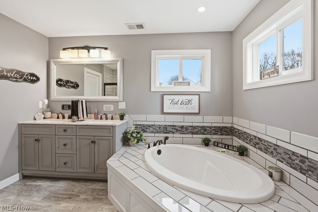 747 Killian Road Coventry OH 44319