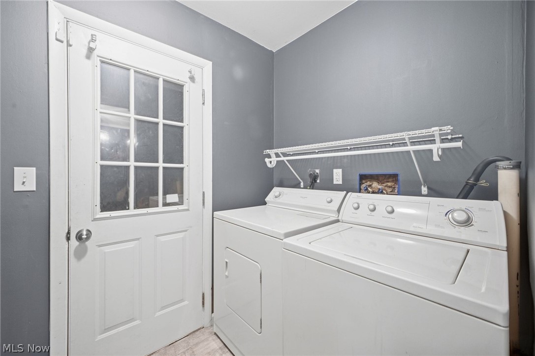 2803 Sedgewick Street NE Warren OH 44483