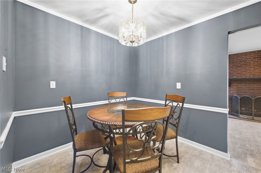 2803 Sedgewick Street NE Warren OH 44483