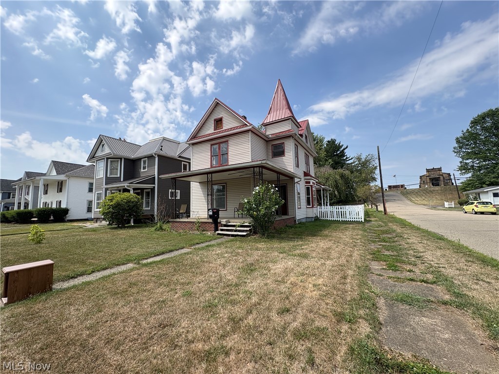 438 N Wooster Avenue Strasburg OH 44680