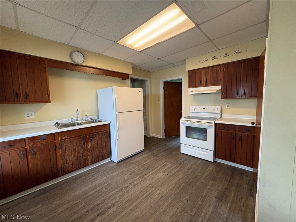 438 N Wooster Avenue Strasburg OH 44680
