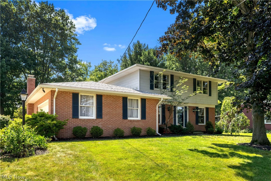 5740 Lake Cable Avenue NW Canton OH 44718