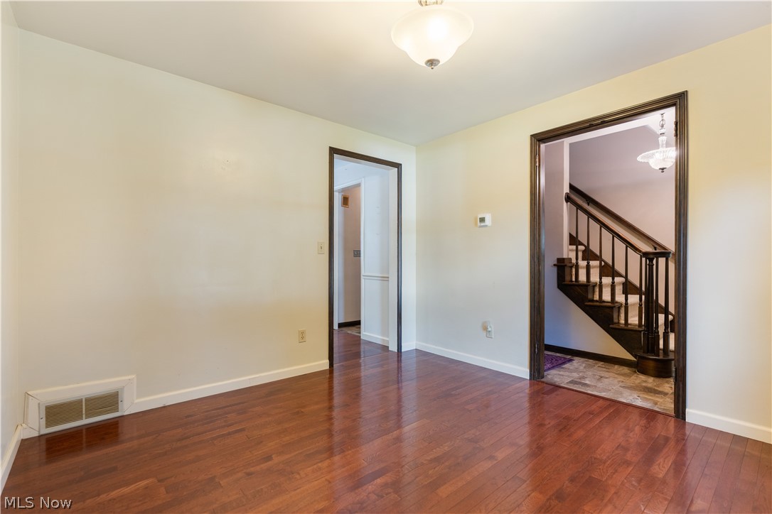 5740 Lake Cable Avenue NW Canton OH 44718