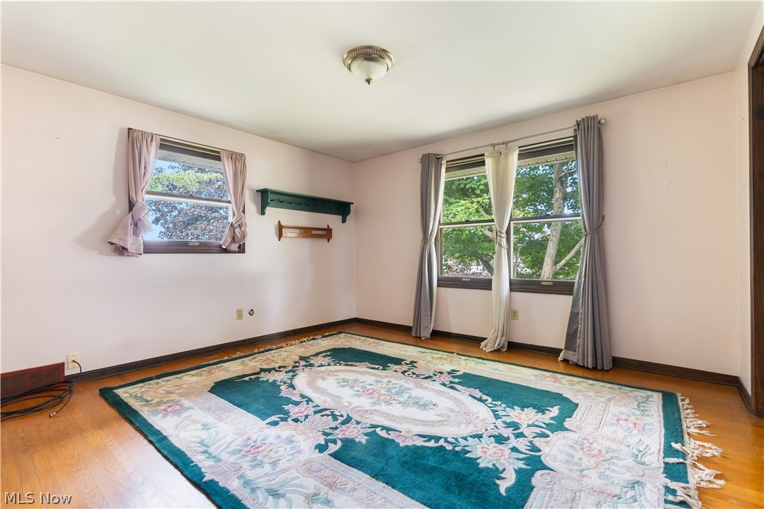 5740 Lake Cable Avenue NW Canton OH 44718