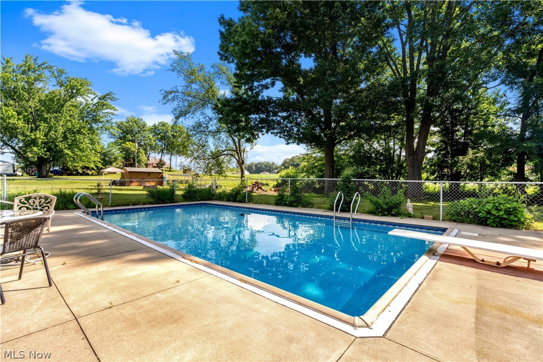 5740 Lake Cable Avenue NW Canton OH 44718