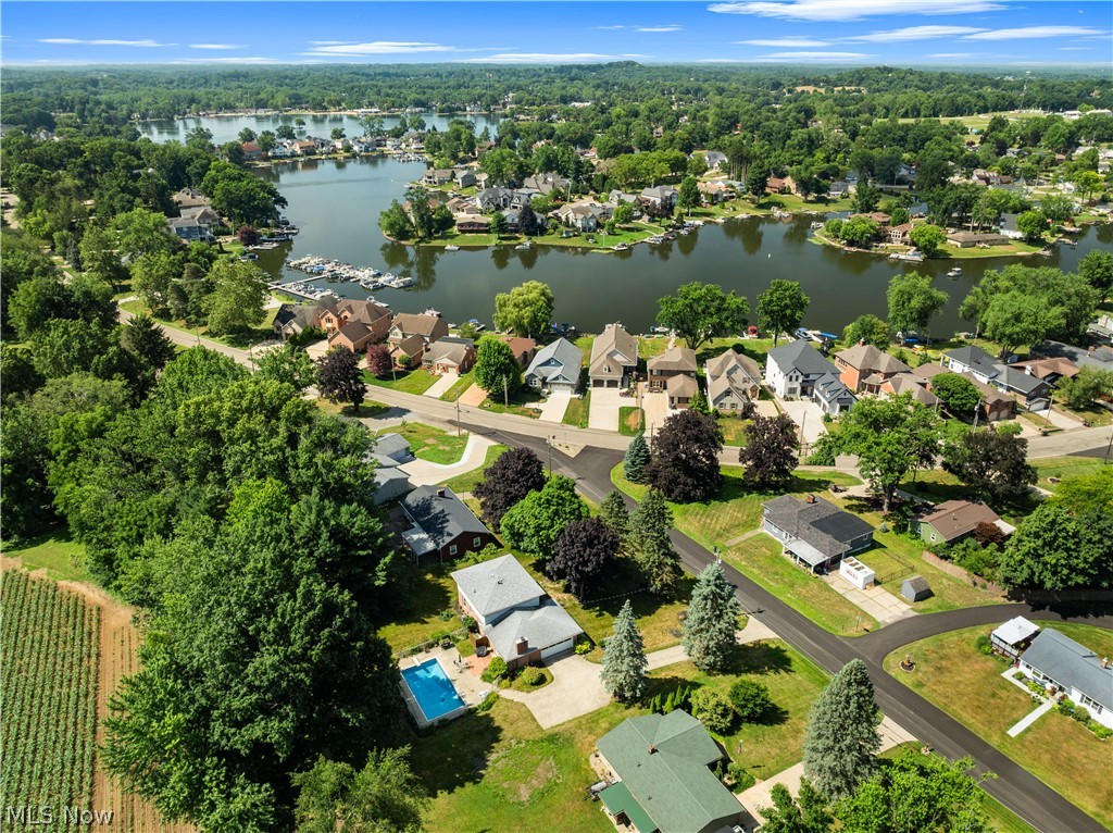 5740 Lake Cable Avenue NW Canton OH 44718