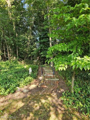2819 Outlook Drive Silver Lake OH 44224