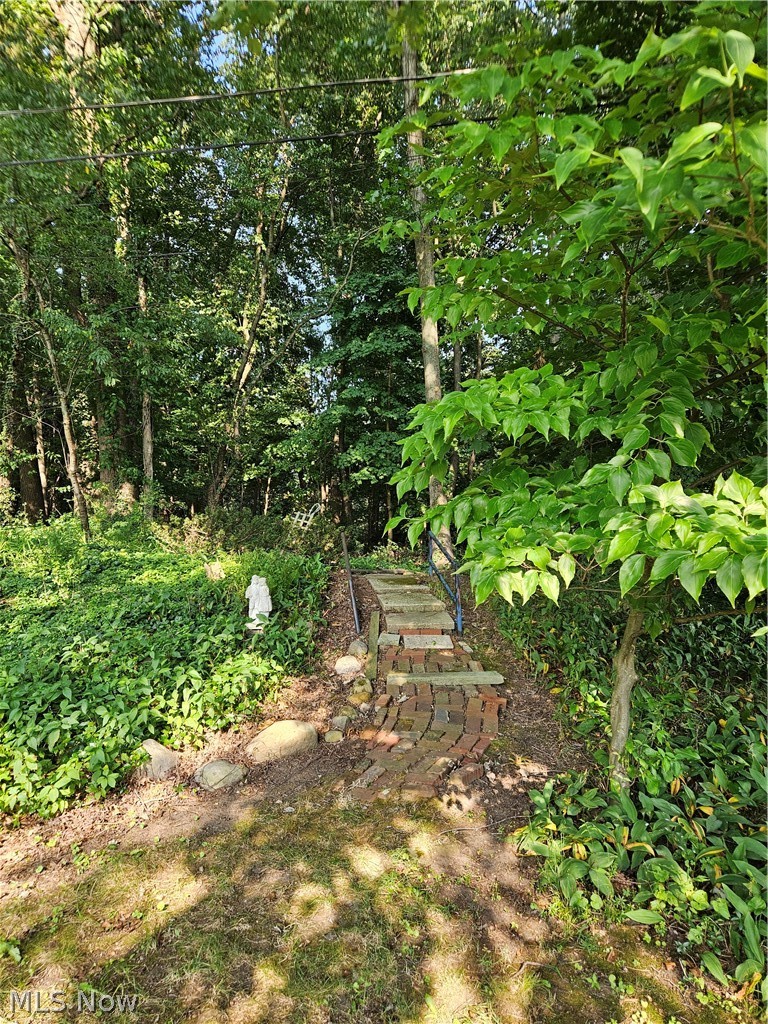 2819 Outlook Drive Silver Lake OH 44224