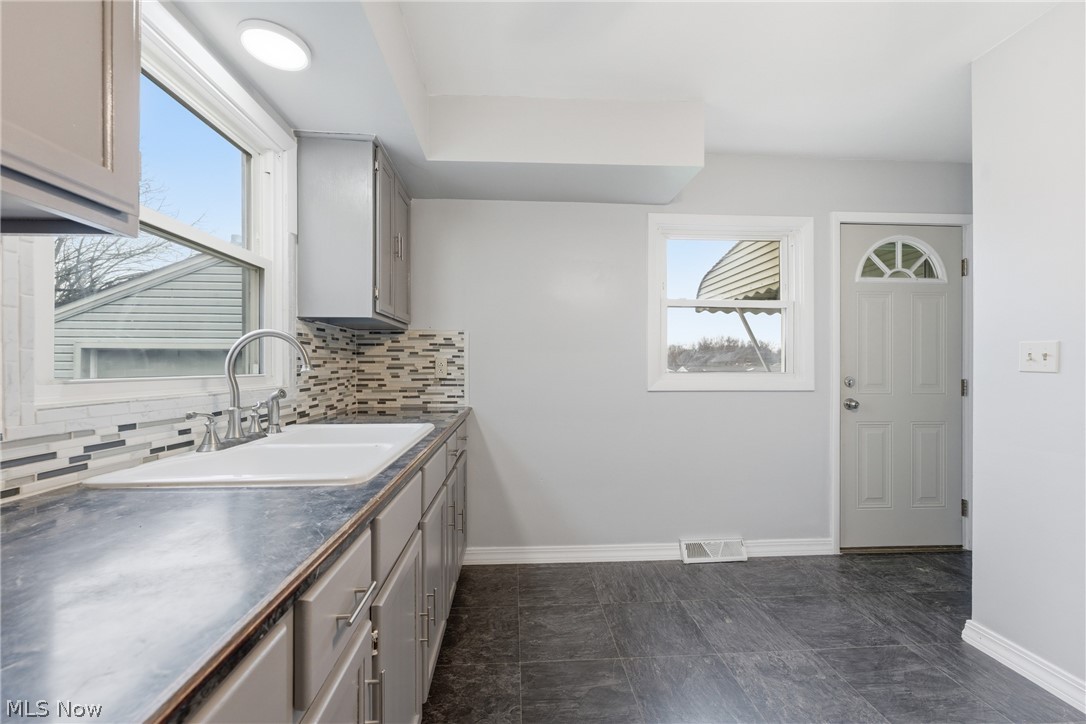1859 Mathews Road Poland OH 44514