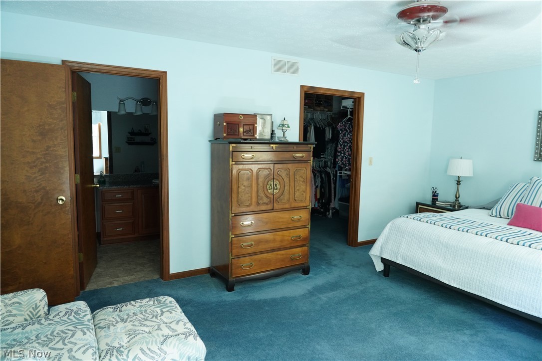 2160 Lake Breeze Road Sheffield Village OH 44054