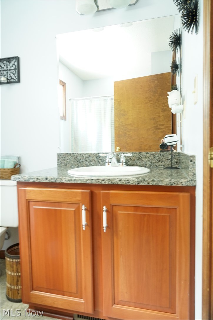 2160 Lake Breeze Road Sheffield Village OH 44054