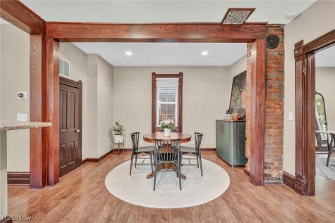 1919 W 45th Street Cleveland OH 44102