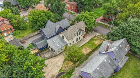 1919 W 45th Street Cleveland OH 44102