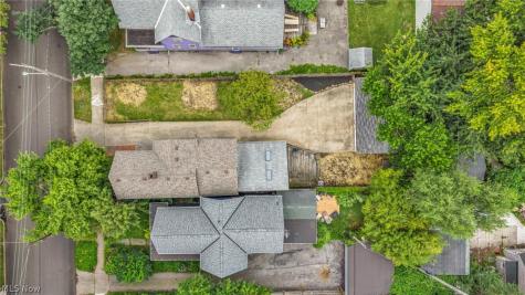 1919 W 45th Street Cleveland OH 44102