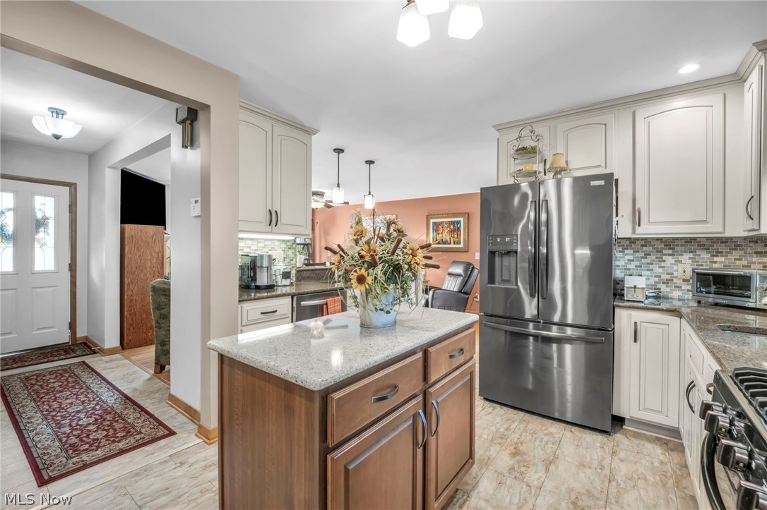 410 S Center Street Newton Falls OH 44444
