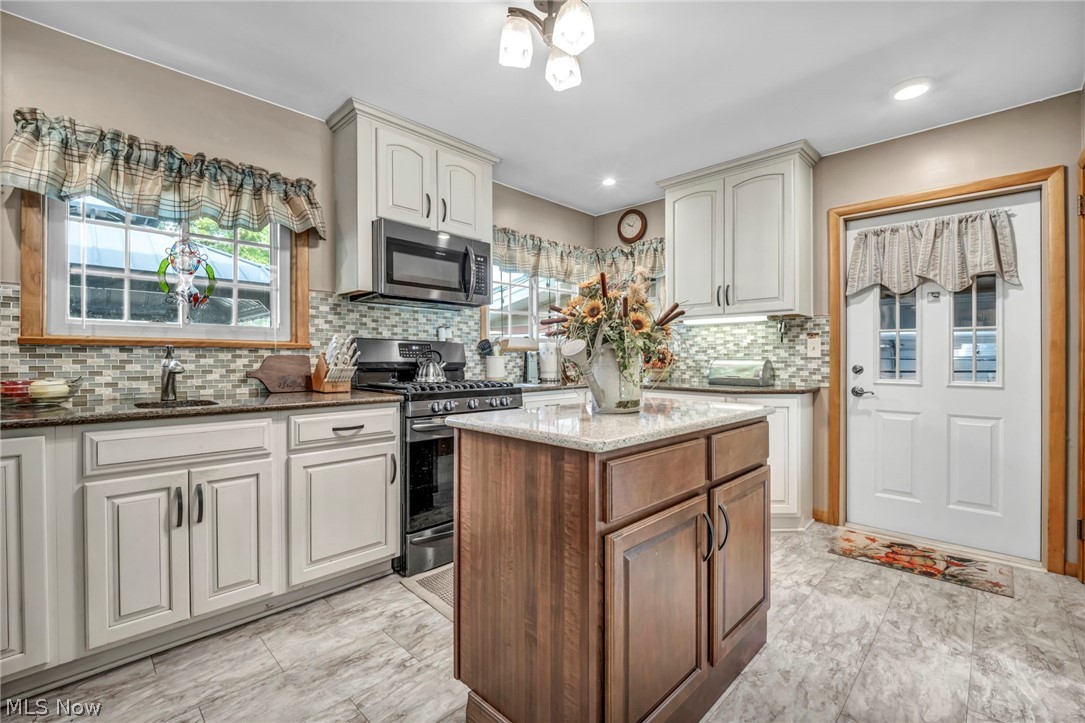 410 S Center Street Newton Falls OH 44444
