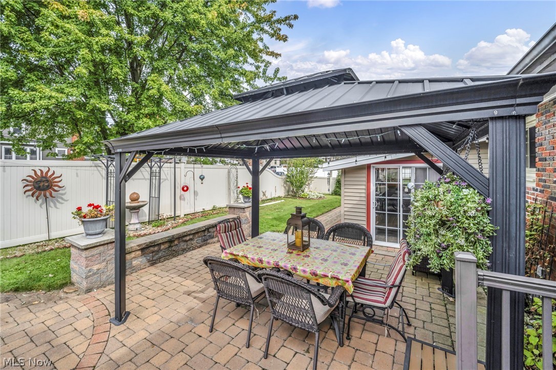 410 S Center Street Newton Falls OH 44444