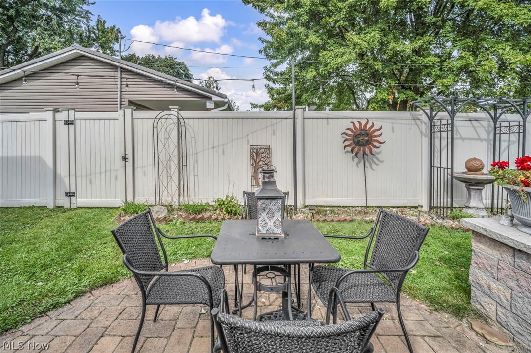410 S Center Street Newton Falls OH 44444