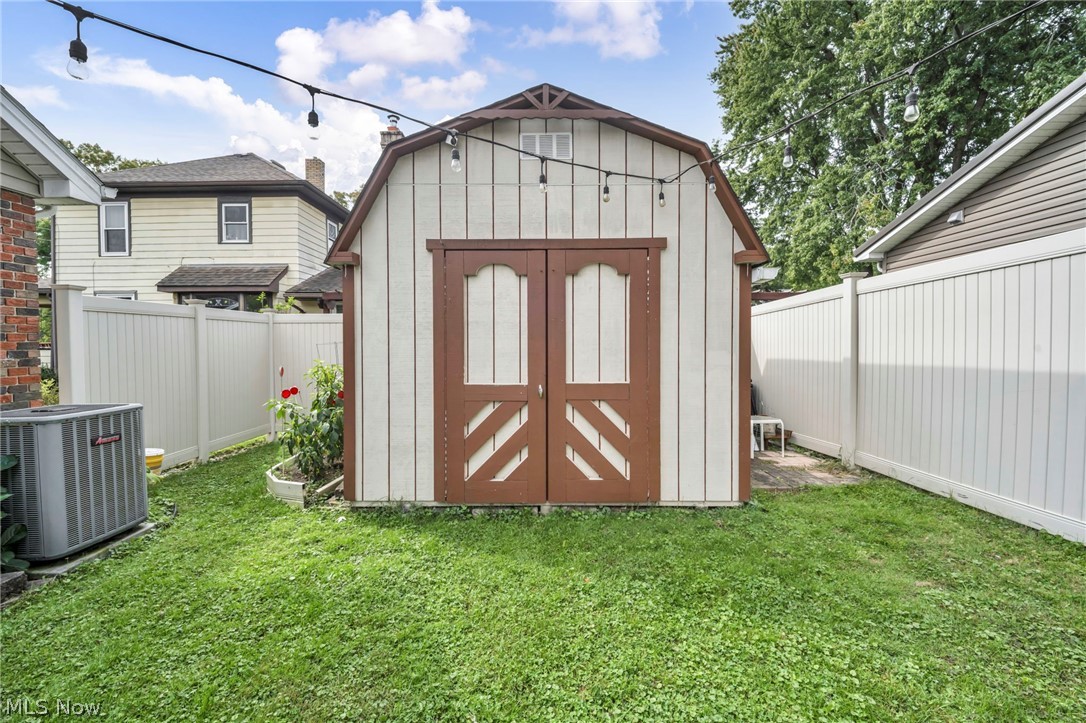 410 S Center Street Newton Falls OH 44444
