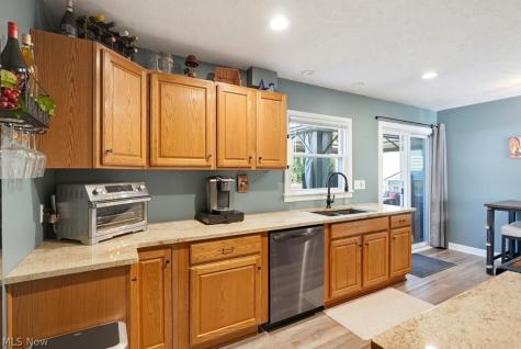 3088 N Bender Avenue Coventry OH 44319