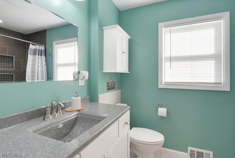 3088 N Bender Avenue Coventry OH 44319